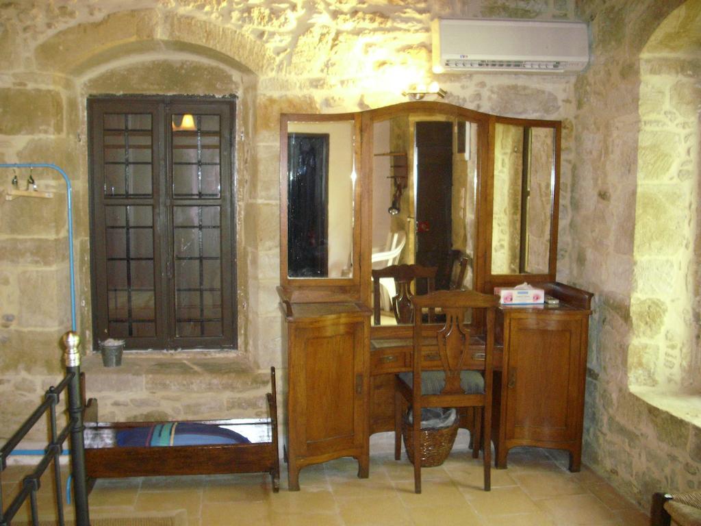 Patriko Country House Vóroi Buitenkant foto